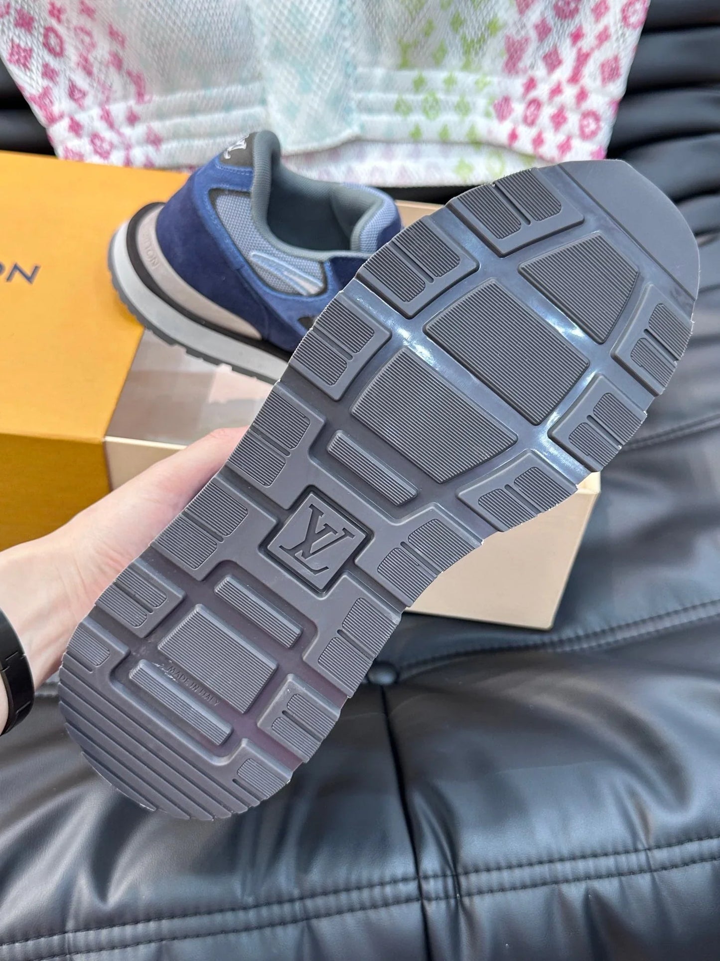 L Men's Casual Sneakers