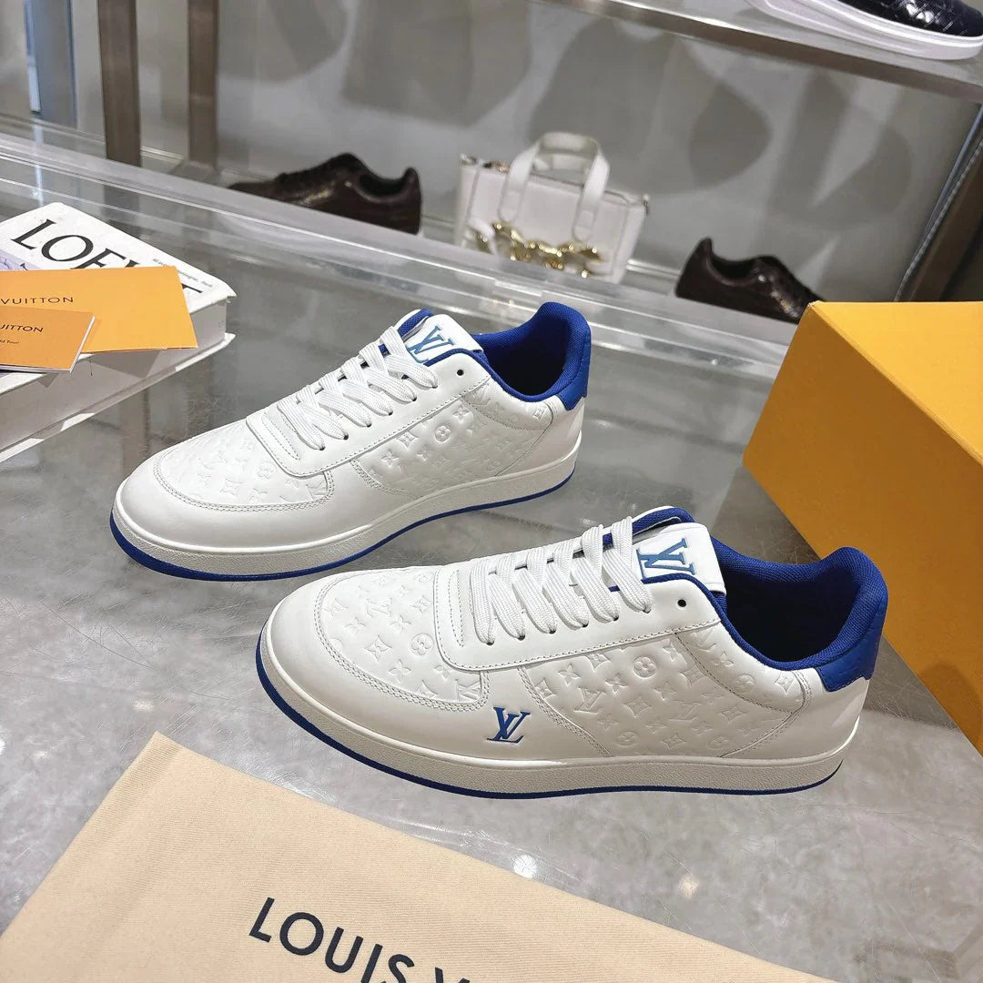 L Men's Sneakers