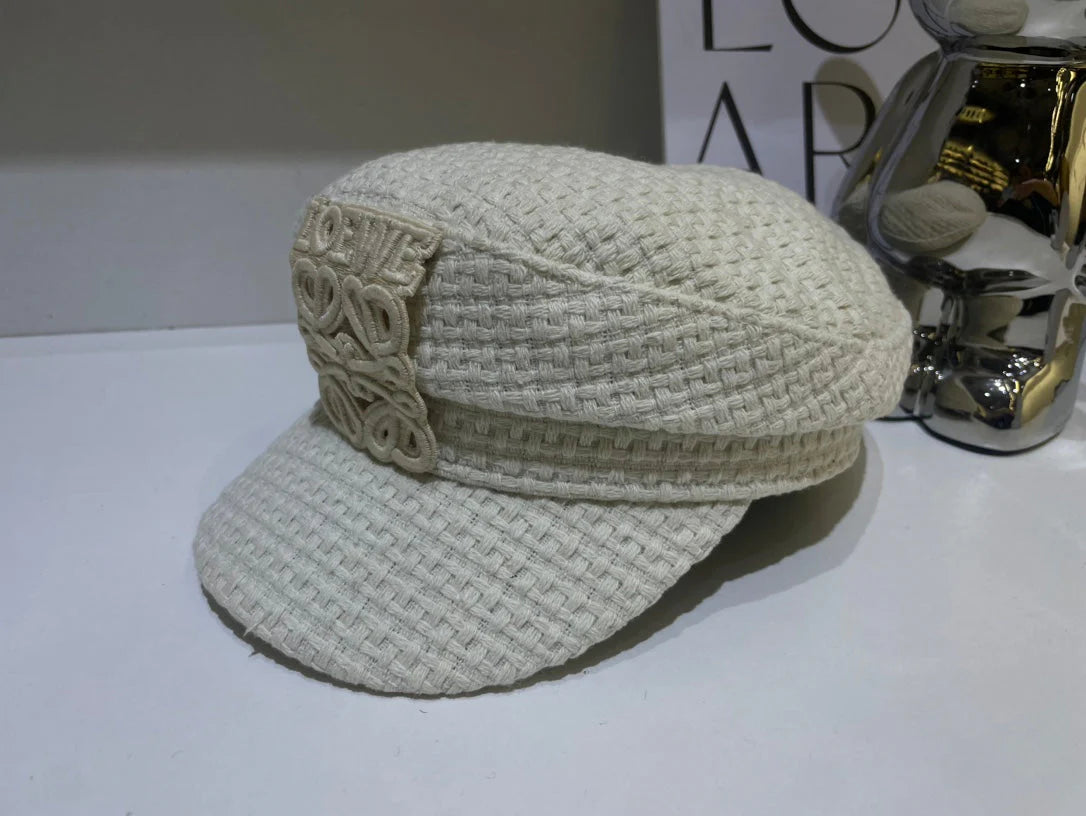 Women's Hats—1002