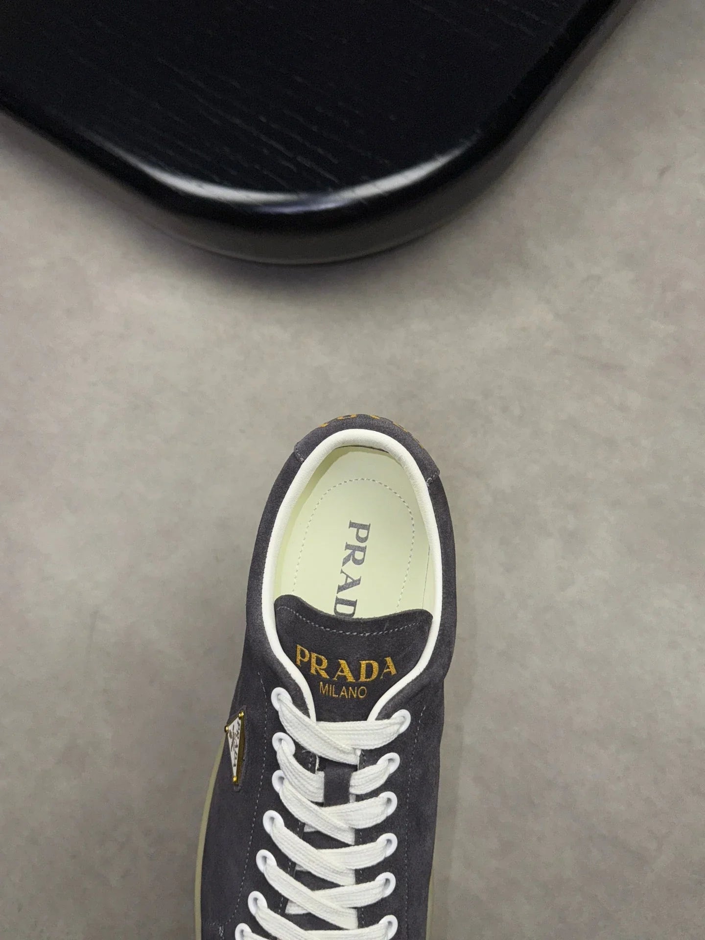 P suede calf leather casual shoes