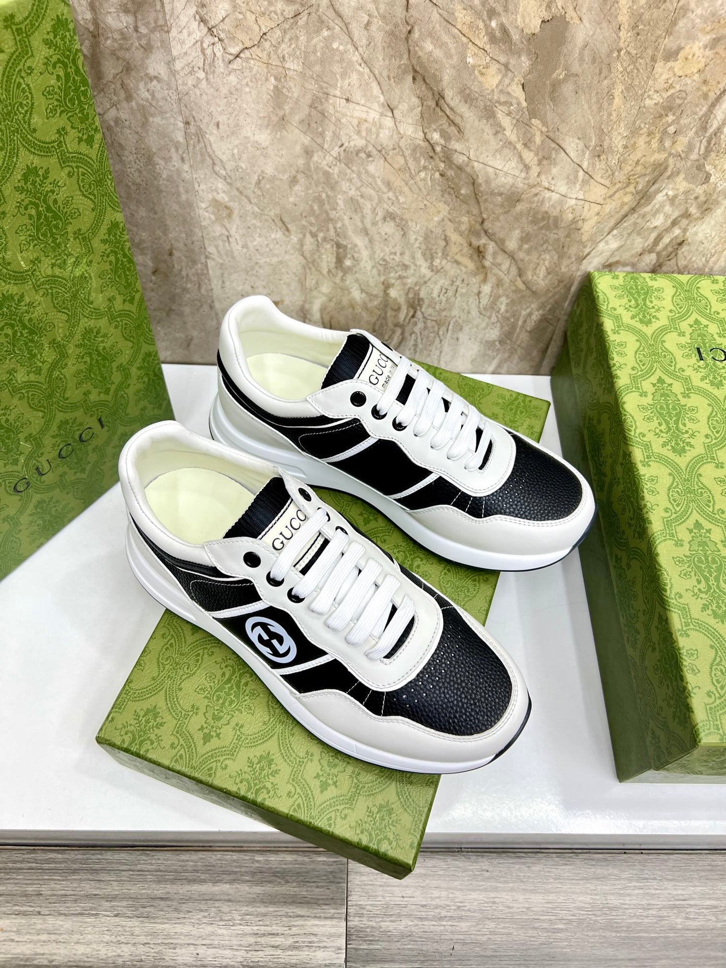 G Men's Low Top Sneakers