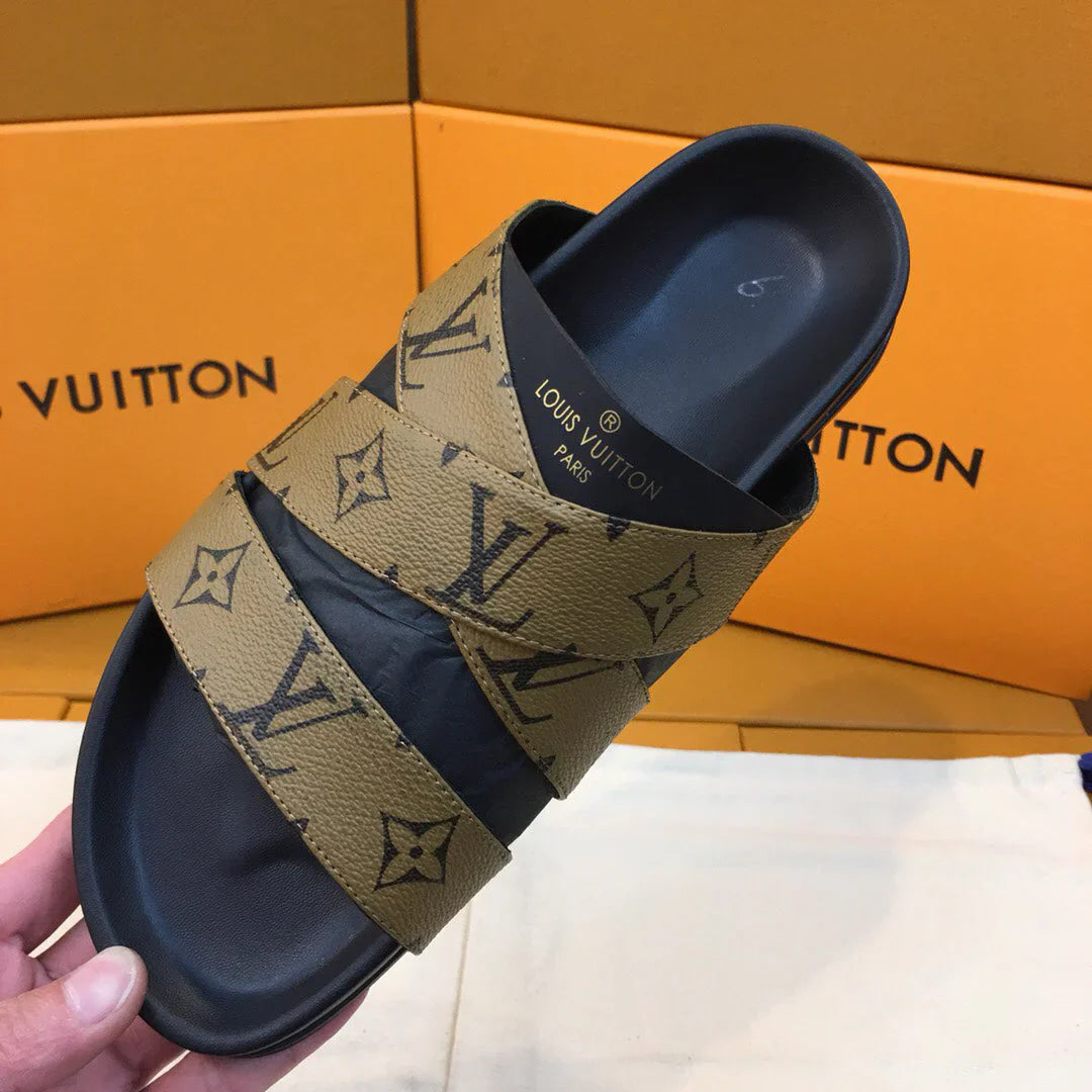 L Printed Slippers
