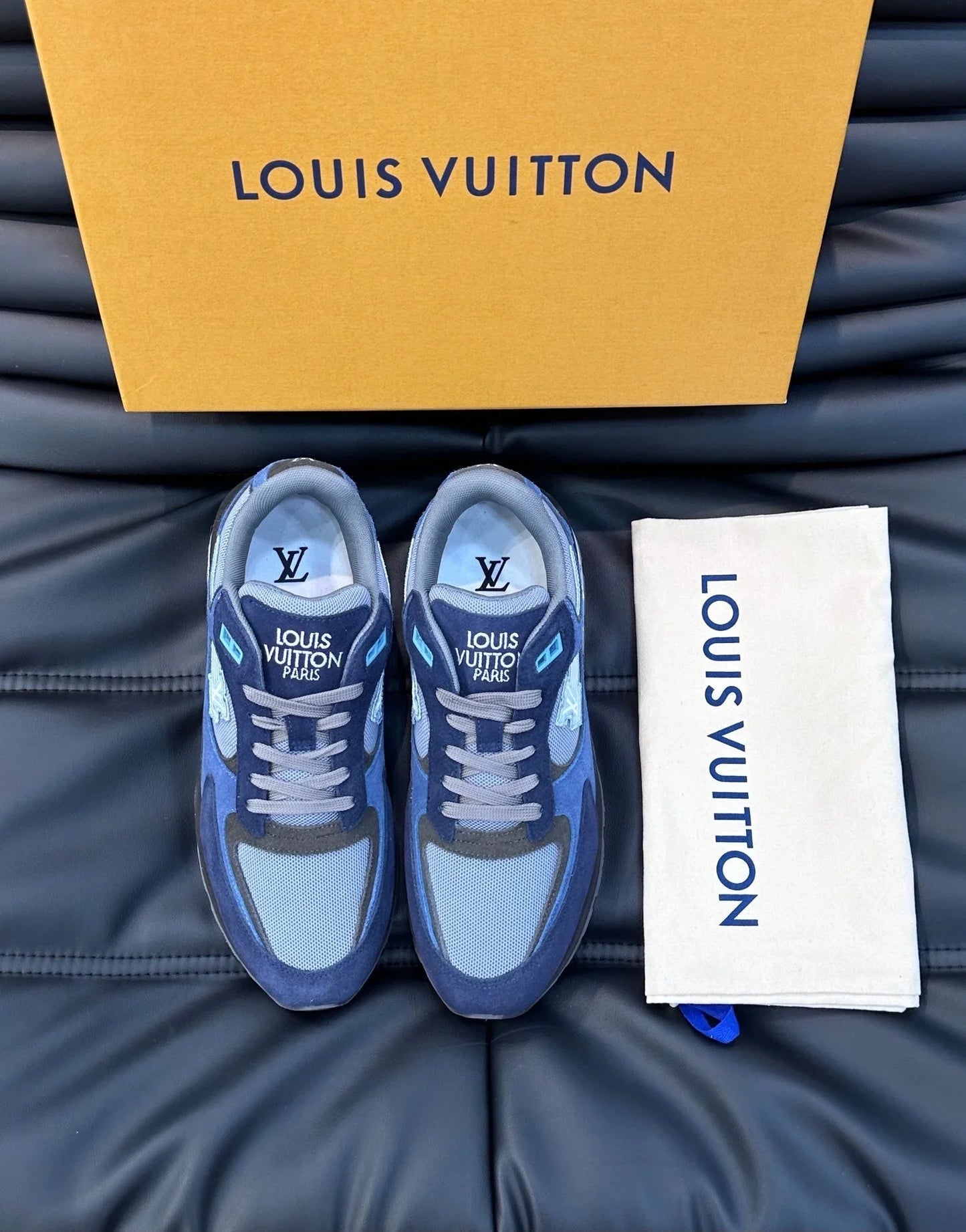 L Men's Casual Sneakers
