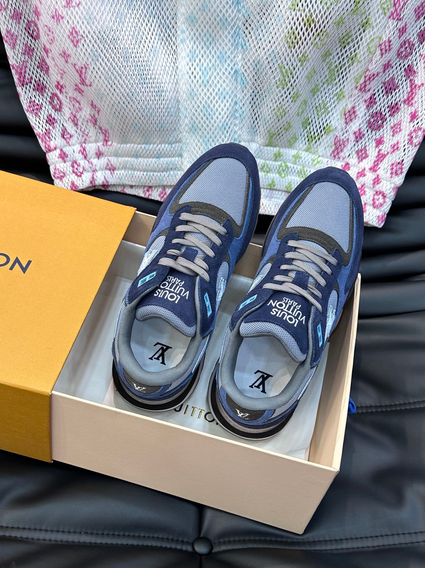 L Men's Casual Sneakers