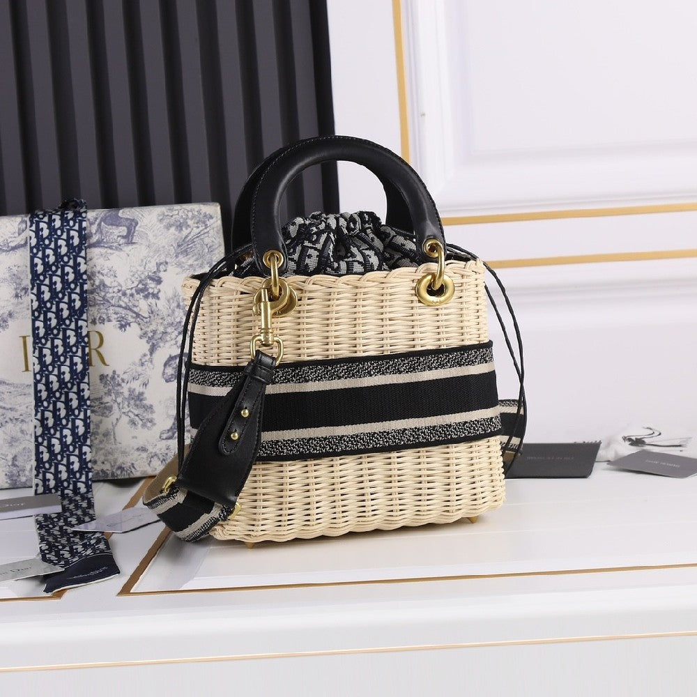 New Collection Bags For Woman