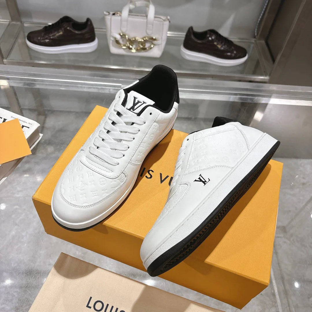 L Men's Sneakers