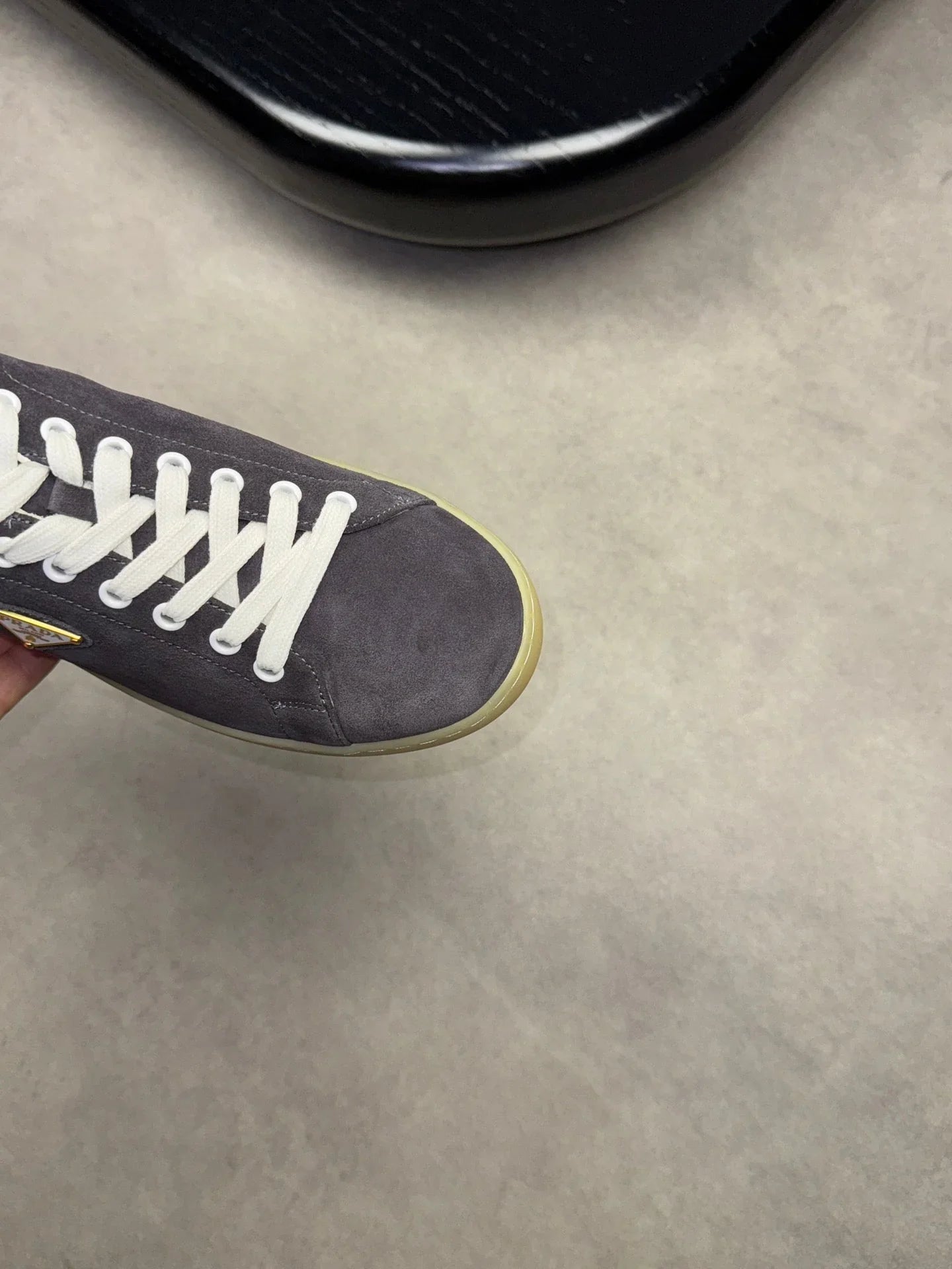 P suede calf leather casual shoes