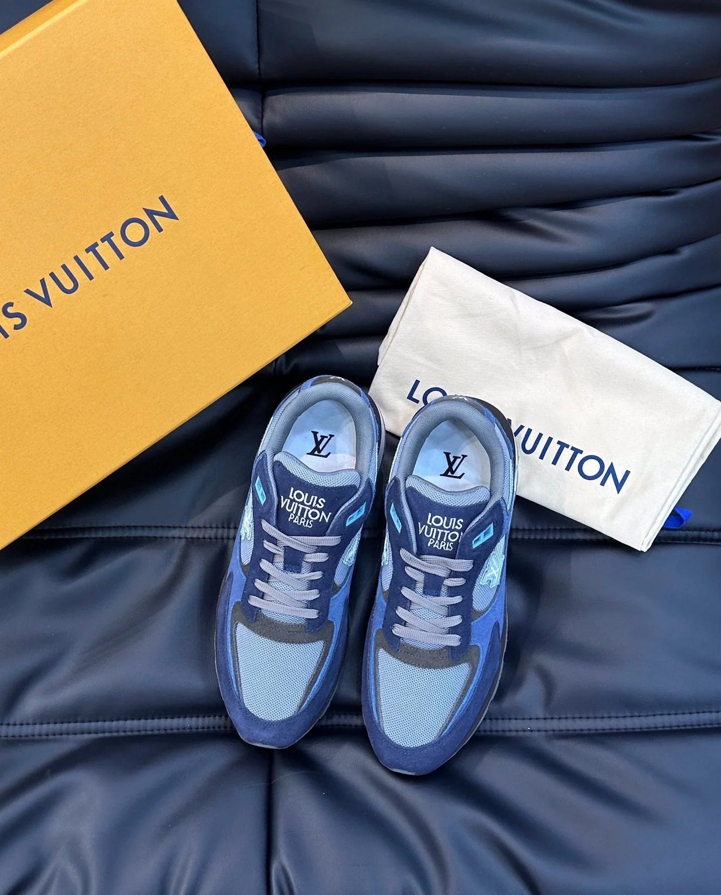 L Men's Casual Sneakers