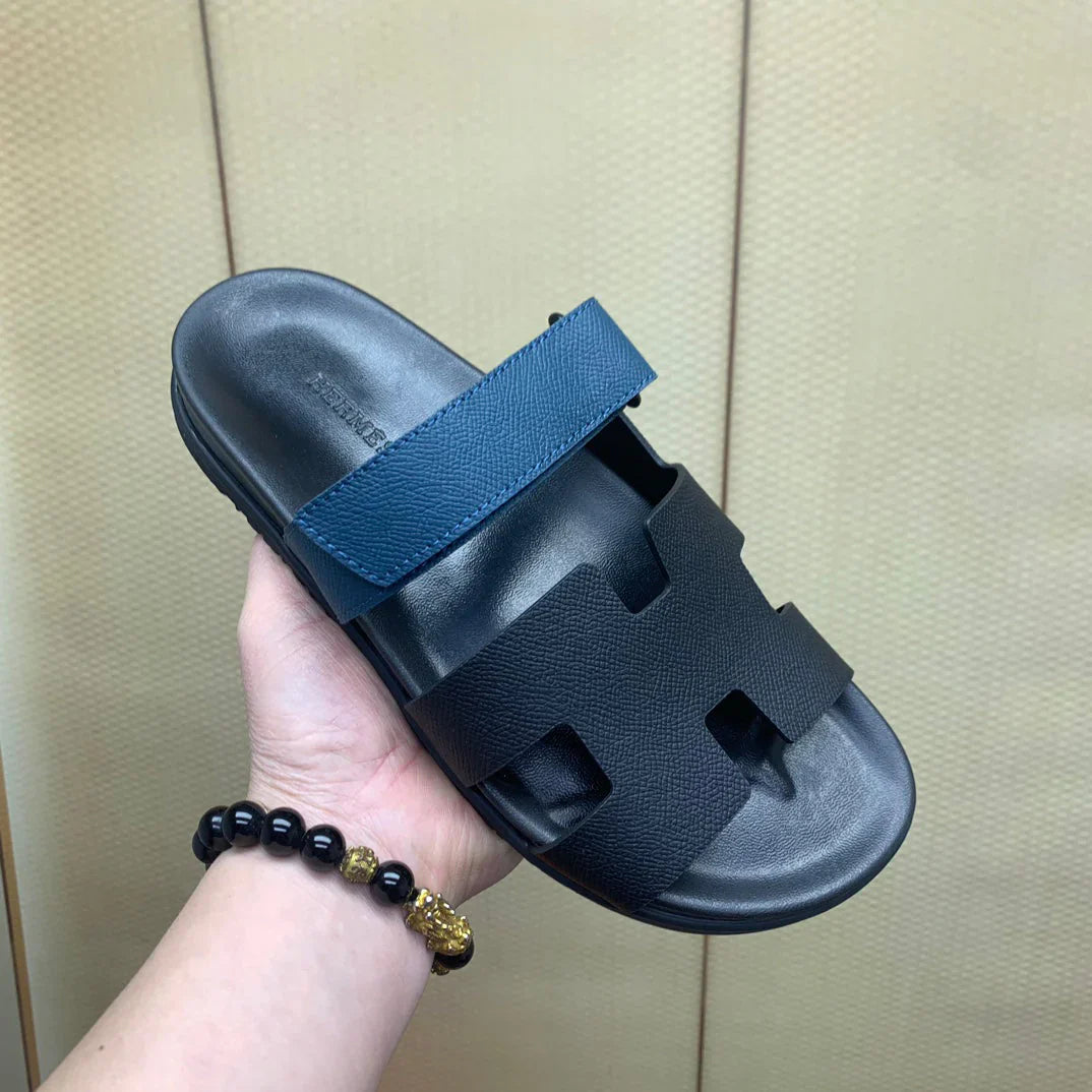 H leather slippers