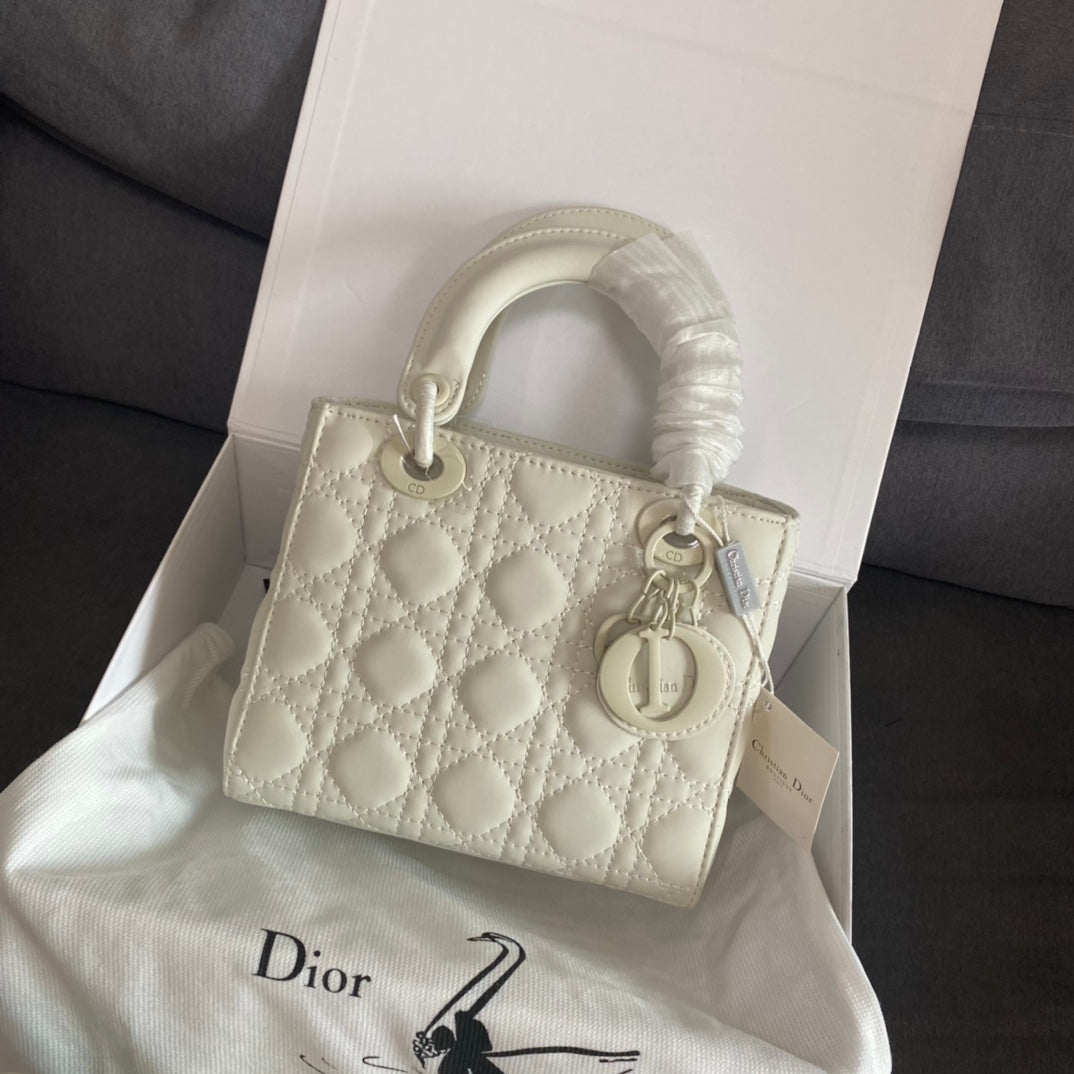 New Collection Bags For Woman