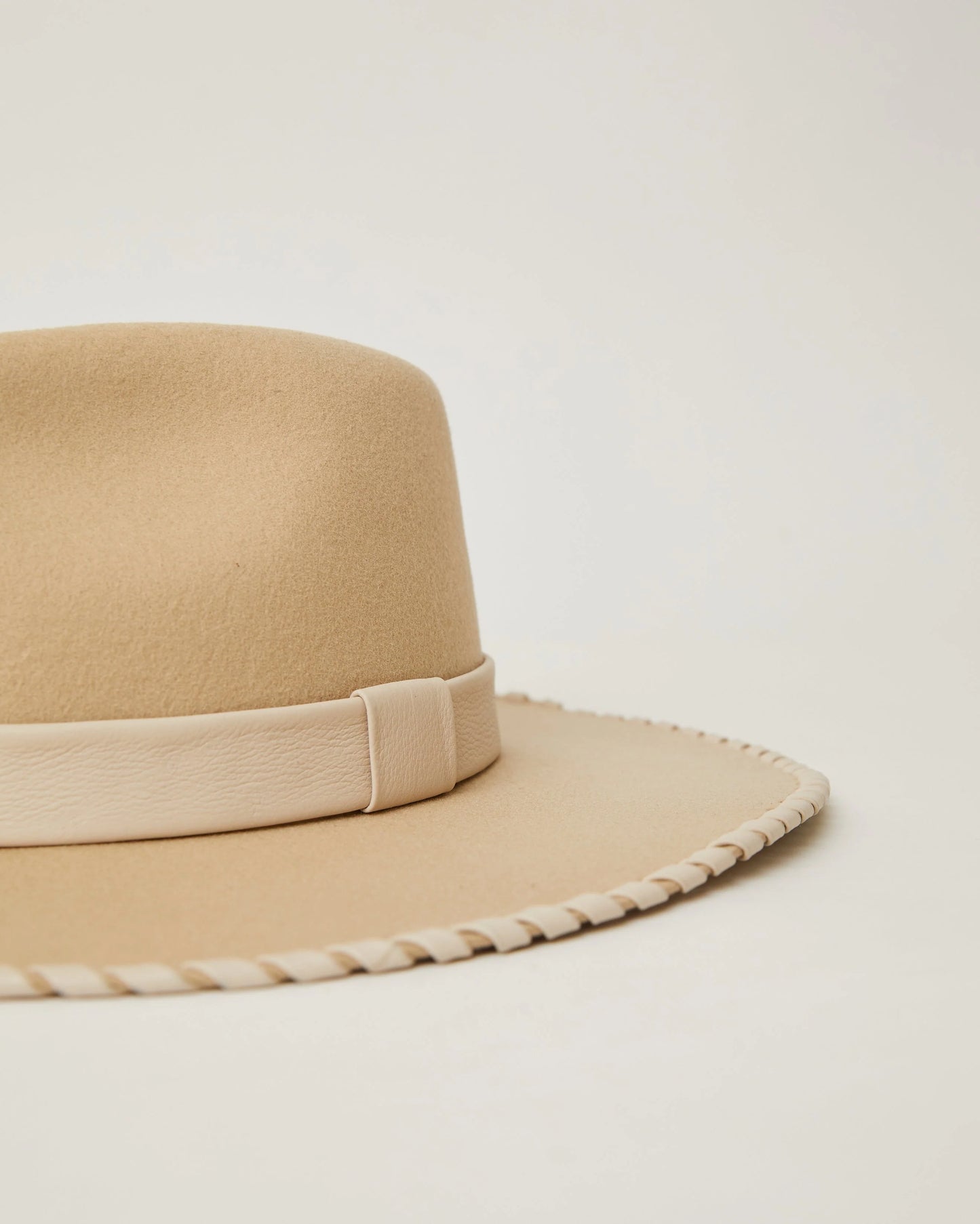 LUNA WOOL HAT
