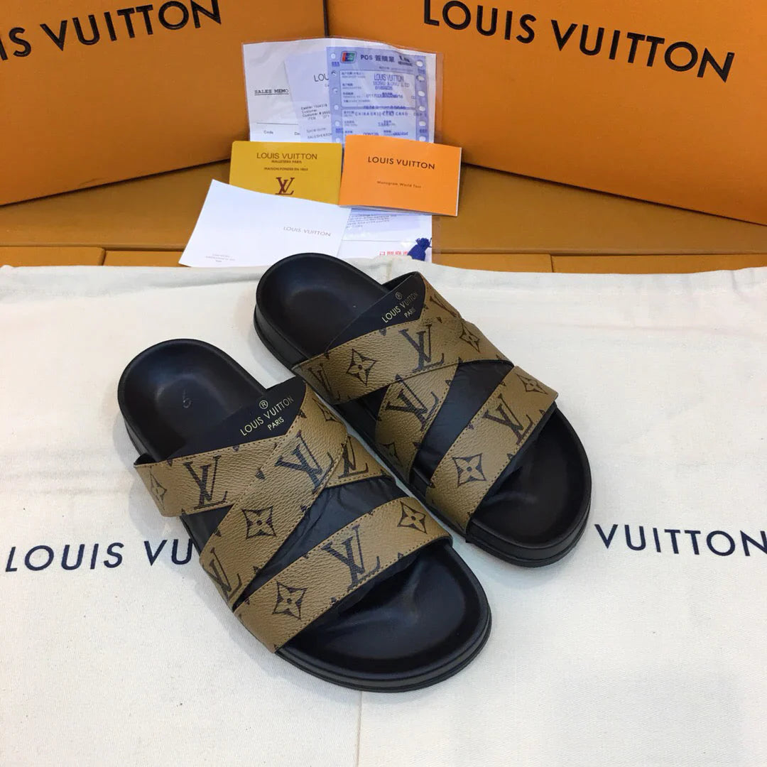 L Printed Slippers