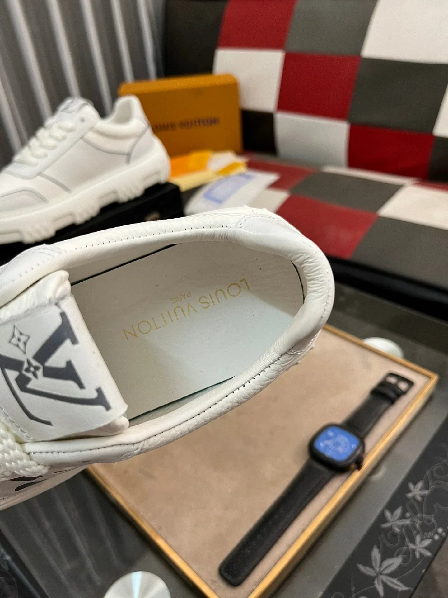 L Men's casual shoes