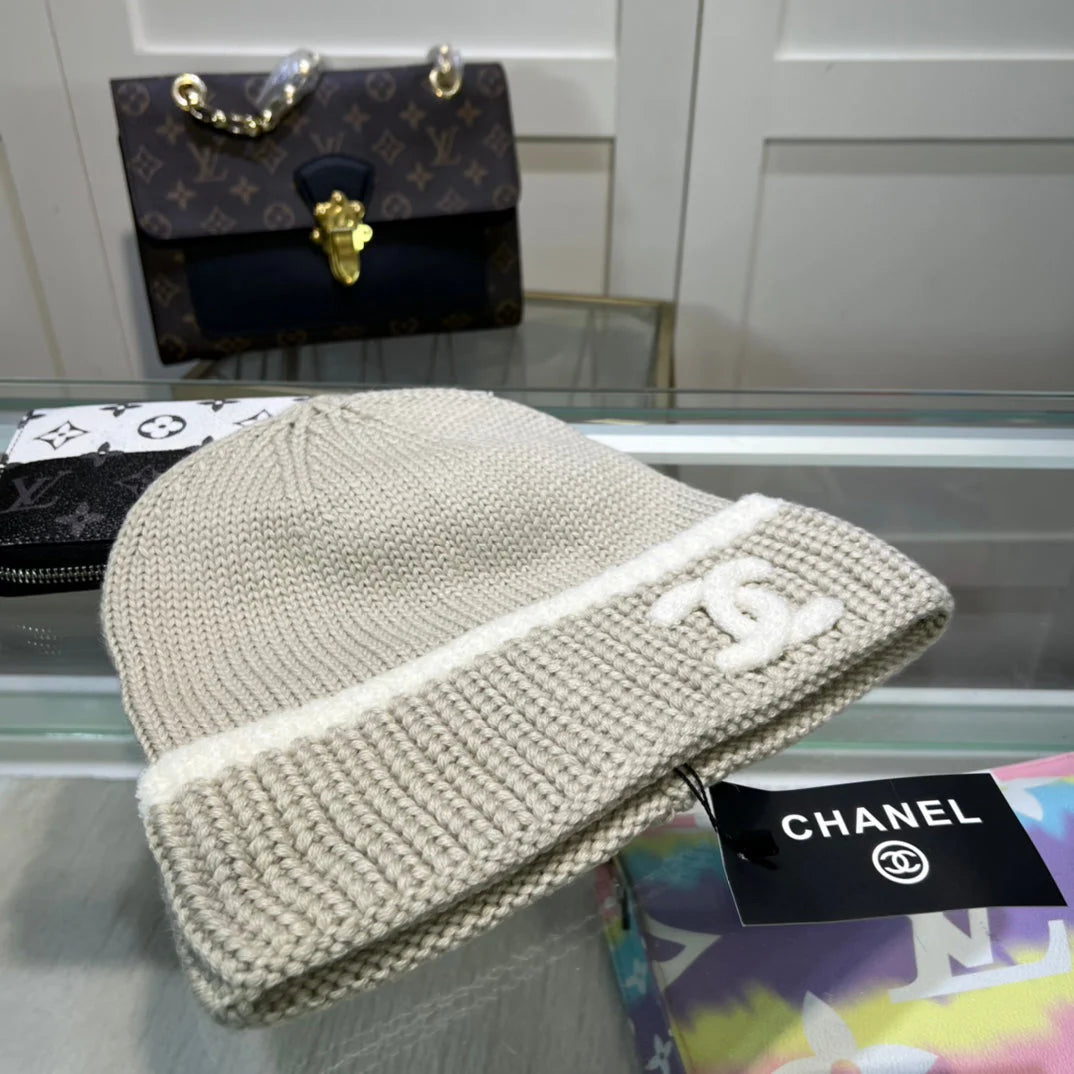 Fashion Retro Double C Knit Hat