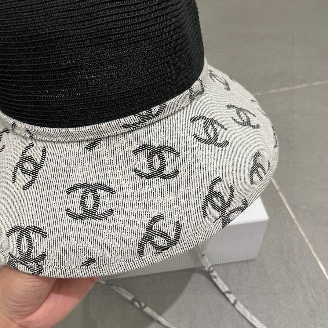 2024 New Haute Couture Double C Straw Hat