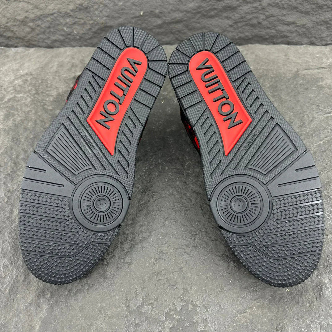 L Men's Sneakers
