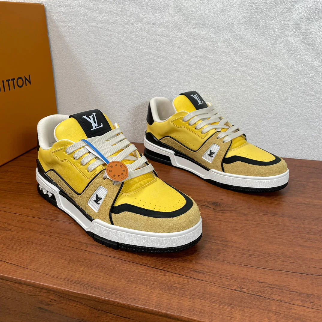 L Men's Sneakers