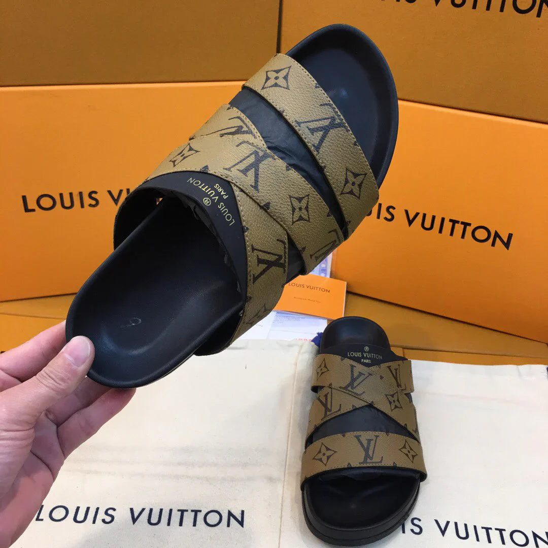 L Printed Slippers