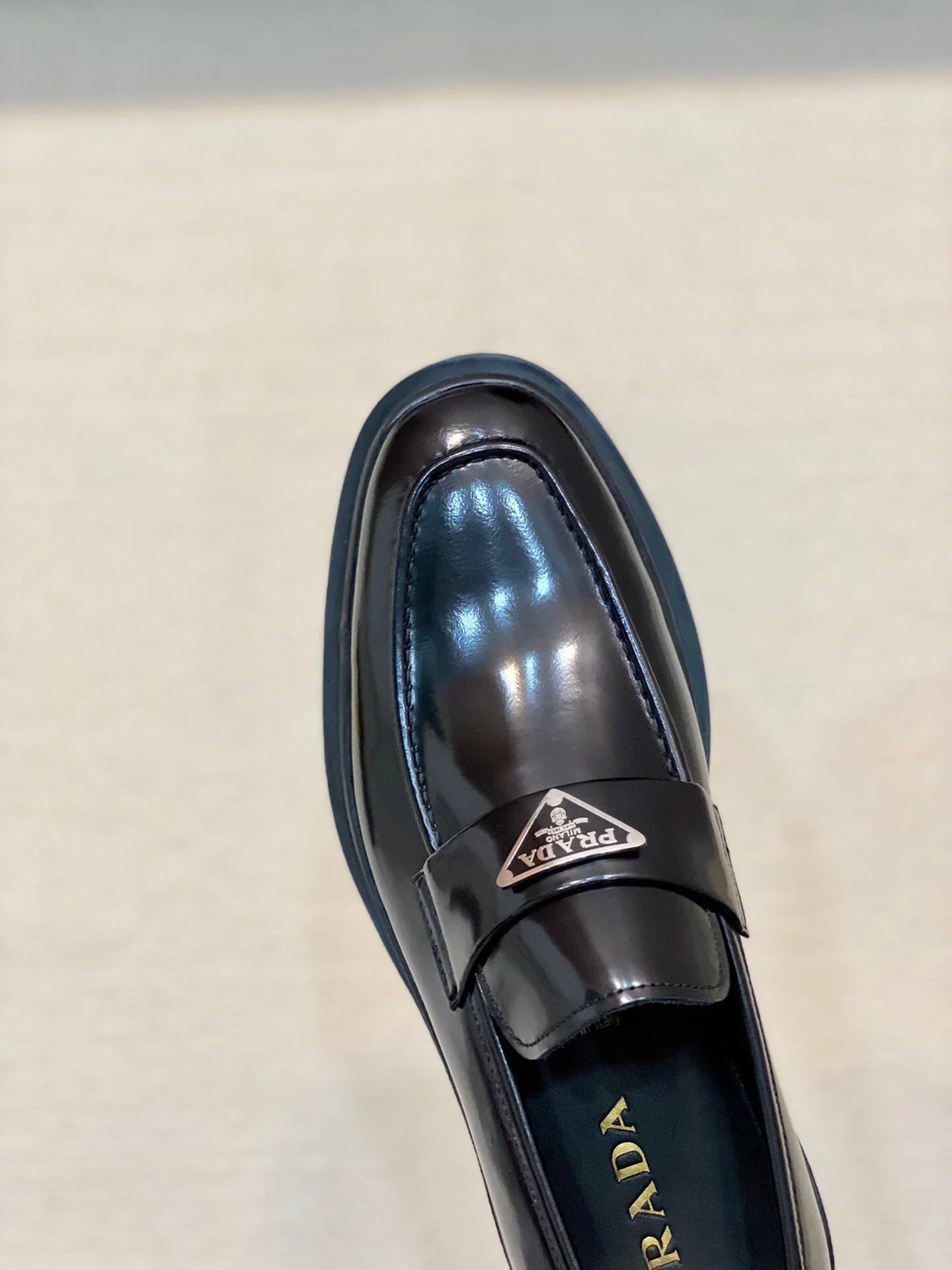 P High-end men's thick-soled derby shoes