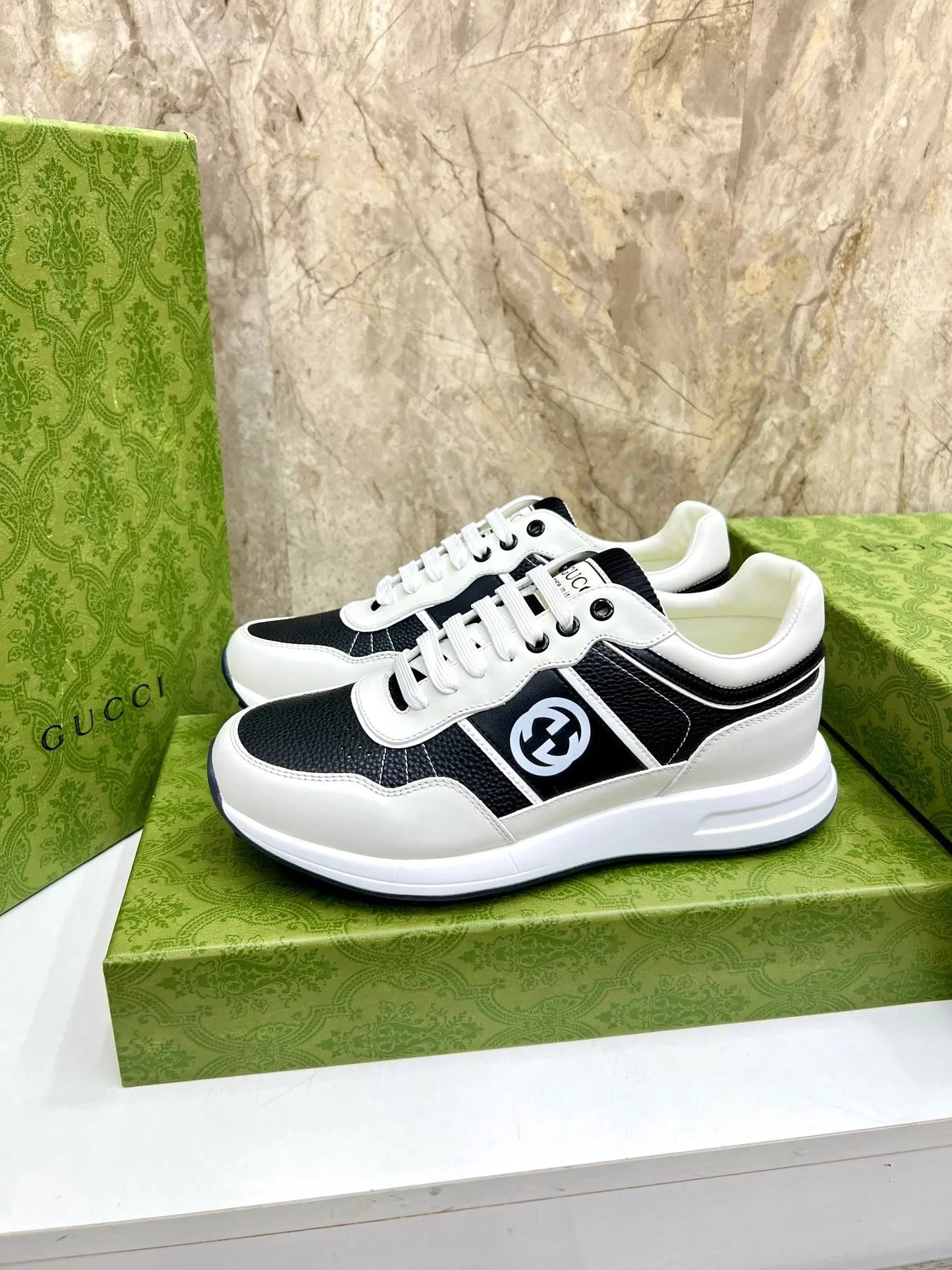 G Men's Low Top Sneakers