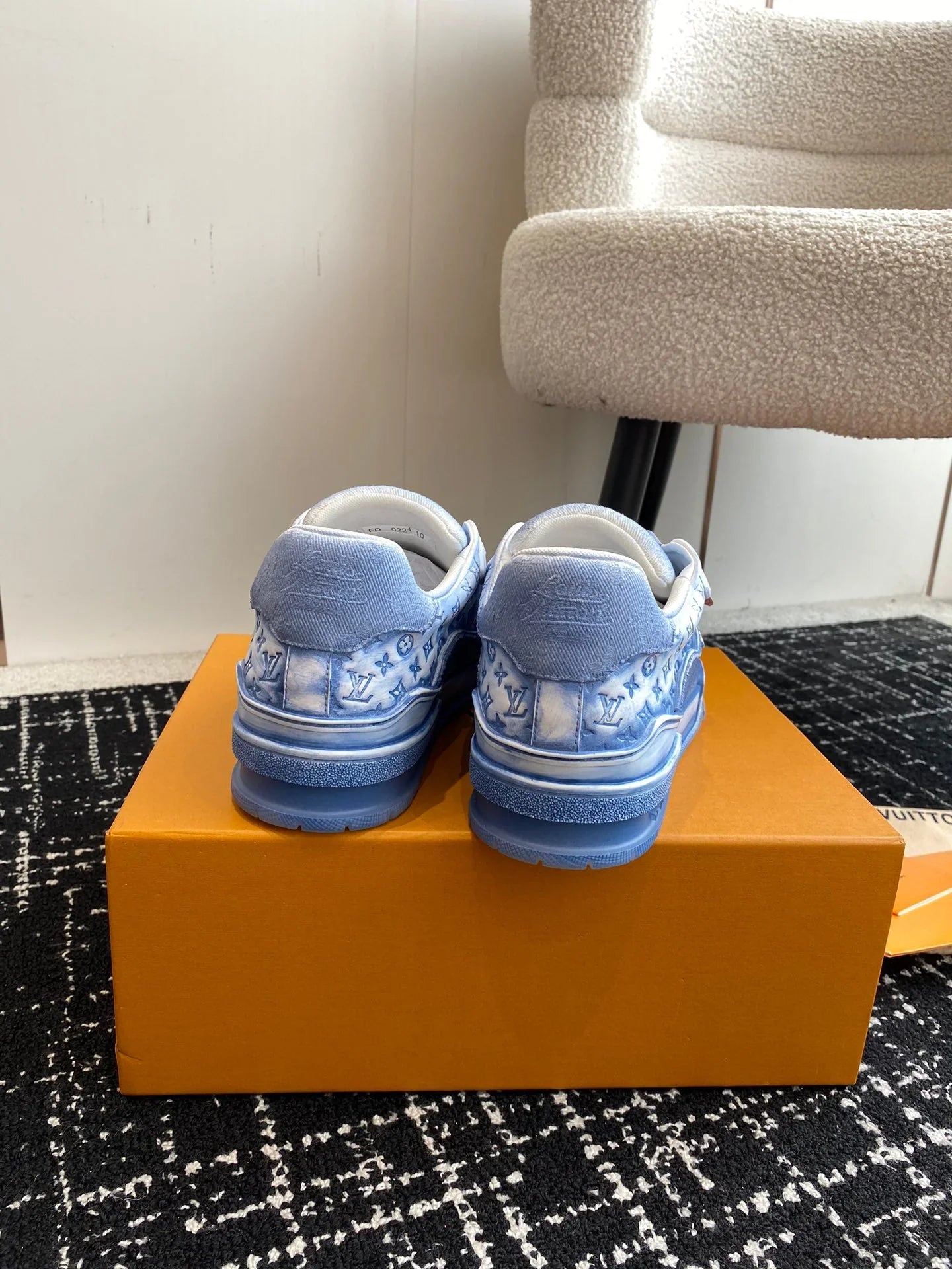 L Couple's Casual Sneakers