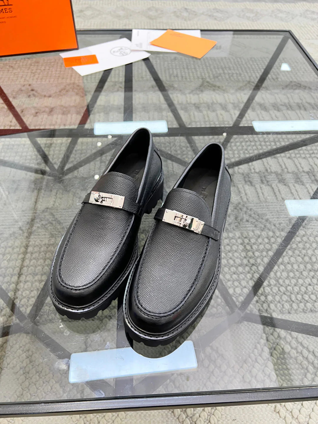 H casual leather shoes