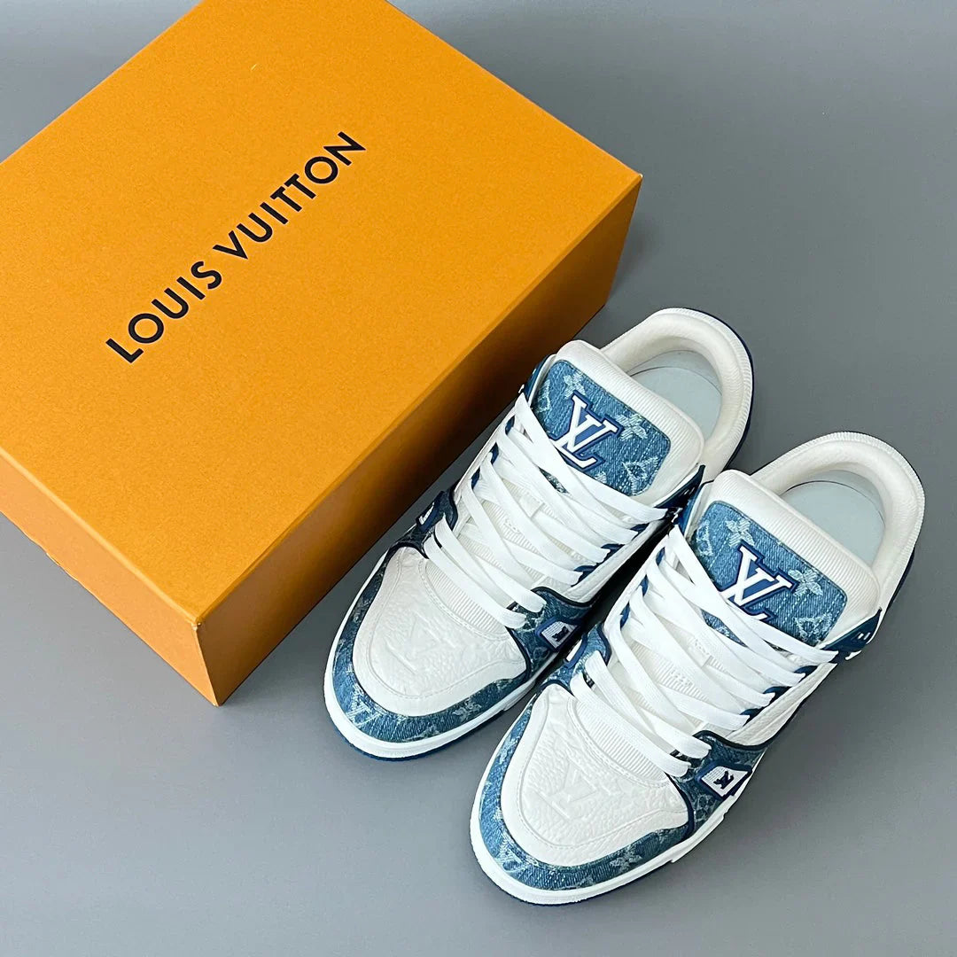 Denim shoes with brand logo on the side