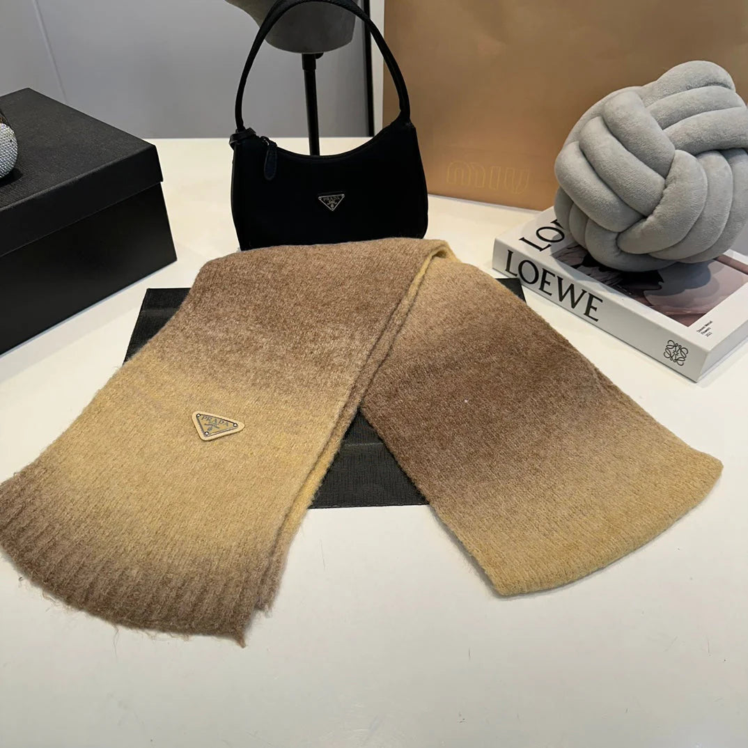 New autumn and winter trends-fashionable wool hat + scarf + gloves