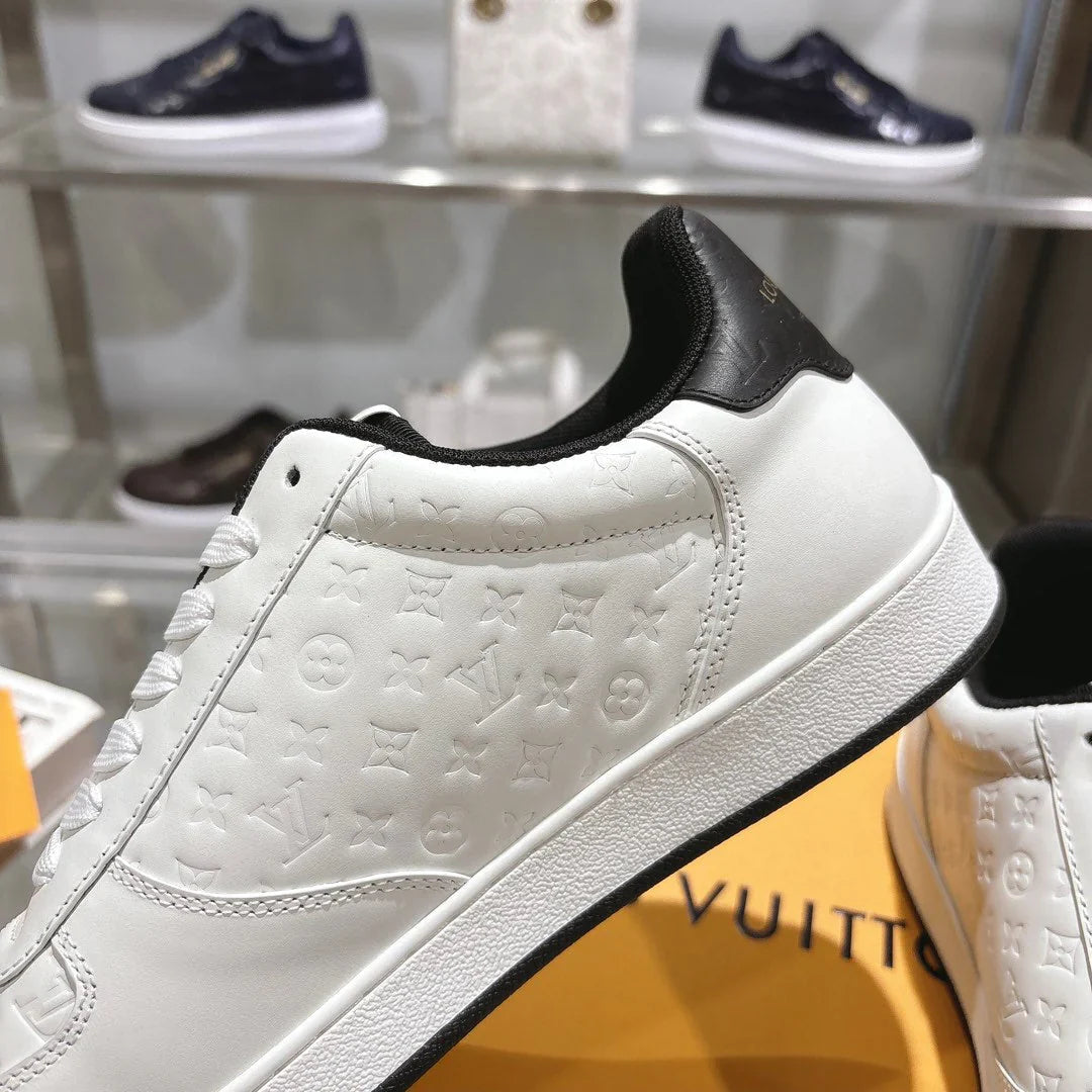 L Men's Sneakers