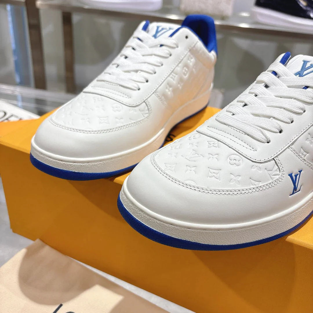 L Men's Sneakers