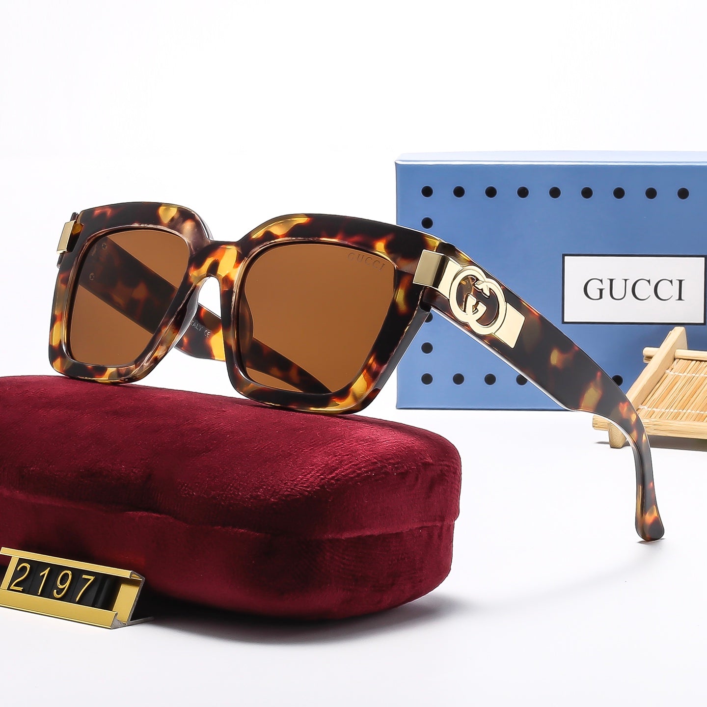 Square Frame Sunglasses 2197